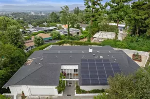 16244 Dorilee Ln, Encino, CA 91436 - Photo 48