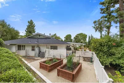 16244 Dorilee Lane, Encino, CA 91436 - Photo 42