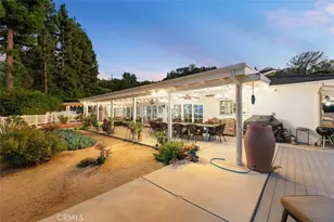 16244 Dorilee Ln, Encino, CA 91436 - Photo 34