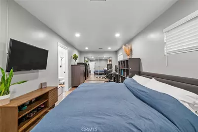 11228 Blythe, Los Angeles, CA 91352 - Photo 28