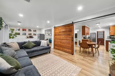 11228 Blythe, Los Angeles, CA 91352 - Photo 16