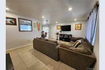 15142 Lanfair, Lancaster, CA 93535 - Photo 4