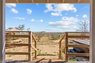 55436 Cone, Landers, CA 92285 - Photo 2