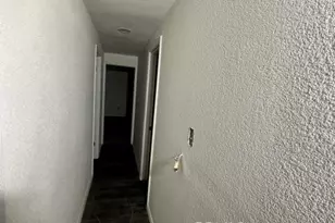 102 Northrup, Bakersfield, CA 93307 - Photo 16