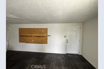 102 Northrup, Bakersfield, CA 93307 - Photo 12