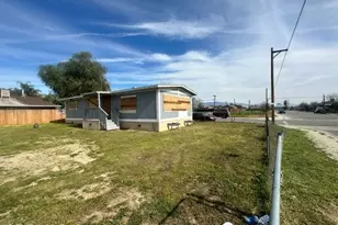 102 Northrup, Bakersfield, CA 93307 - Photo 4