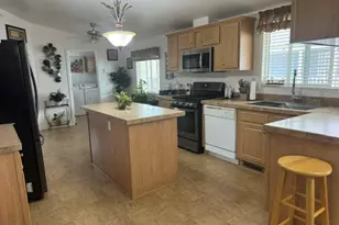 2113 Windflower Dr, Rosamond, CA 93560 - Photo 14