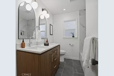 21045 Blythe Street, Canoga Park, CA 91304 - Photo 18