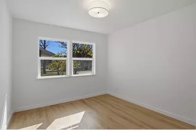 21045 Blythe Street, Canoga Park, CA 91304 - Photo 16