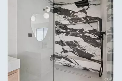 22268 Avenue San Luis, Woodland Hills, CA 91364 - Photo 32