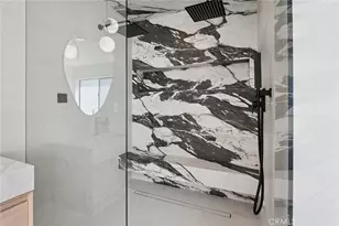 22268 Avenue San Luis, Woodland Hills, CA 91364 - Photo 32