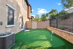 28645 Jardineras, Valencia, CA 91354 - Photo 32