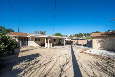 19026 Stillmore, Canyon Country, CA 91351 - Photo 20
