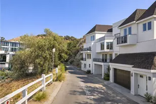 6363 Weidlake Dr, Los Angeles, CA 90068 - Photo 1