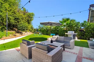 23825 Strathern, West Hills, CA 91304 - Photo 24