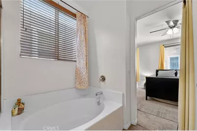 11928 Manzanilla, Los Angeles, CA 90047 - Photo 38