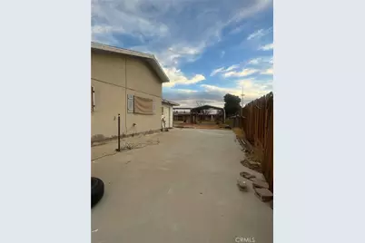 24144 Joshua Avenue, Boron, CA 93516 - Photo 12