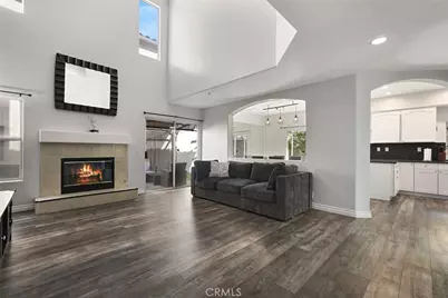 9400 1/2 Noble, North Hills, CA 91343 - Photo 8