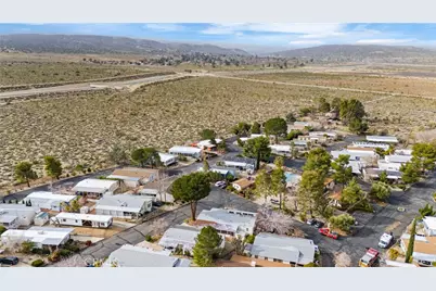 16754 E Avenue X #50, Llano, CA 93544 - Photo 32