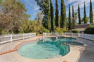 23921 Berdon St, Woodland Hills, CA 91367 - Photo 40