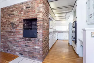 9826 Columbus, North Hills, CA 91343 - Photo 8