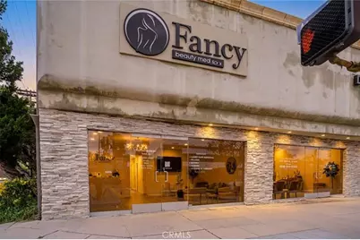 17071 Ventura Boulevard, Encino, CA 91316 - Photo 1
