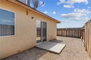 21041 Vivian Ct, California City, CA 93505 - Photo 28