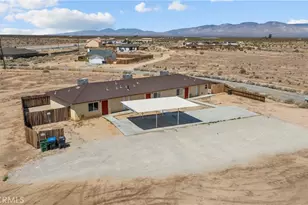 21041 Vivian Ct, California City, CA 93505 - Photo 4