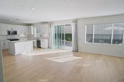 23744 Orange Blossom Drive, Newhall, CA 91321 - Photo 6