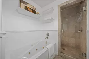 23000 Brenford St, Woodland Hills, CA 91364 - Photo 24