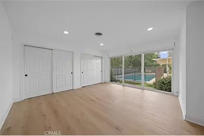 23000 Brenford Street, Woodland Hills, CA 91364 - Photo 26