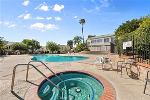 18515 Mayall St, Northridge, CA 91324 - Photo 16