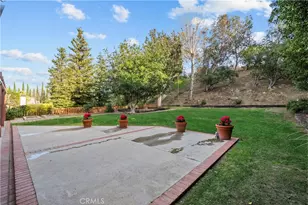 11926 Rexbon, Granada Hills, CA 91344 - Photo 34