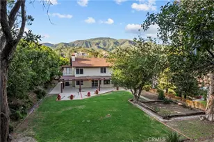 11926 Rexbon, Granada Hills, CA 91344 - Photo 38