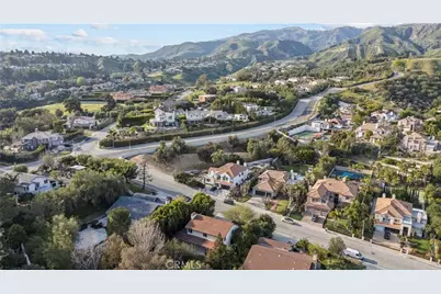 11926 Rexbon, Granada Hills, CA 91344 - Photo 42