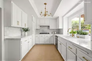 11926 Rexbon, Granada Hills, CA 91344 - Photo 10