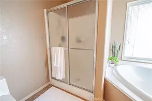 20164 Crest View Dr, Canyon Country, CA 91351 - Photo 36