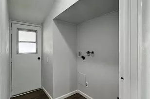 21214 Seep Willow Way, Canyon Country, CA 91351 - Photo 18