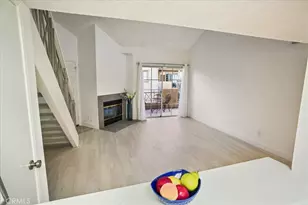 23633 Del Monte, Valencia, CA 91355 - Photo 4