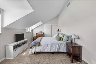 25811 Mendoza Dr, Valencia, CA 91355 - Photo 26