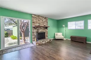 8009 Aldea, Lake Balboa, CA 91406 - Photo 12