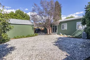 8009 Aldea, Lake Balboa, CA 91406 - Photo 26