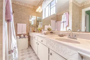 8811 Hayvenhurst Ave, North Hills, CA 91343 - Photo 22