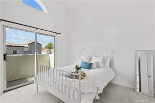 21358 Nandina Ln, Newhall, CA 91321 - Photo 12
