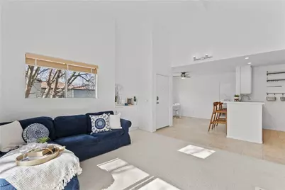 21358 Nandina Lane #204, Newhall, CA 91321 - Photo 4