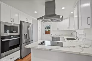 943 Tapies Ct, Newbury Park, CA 91320 - Photo 8