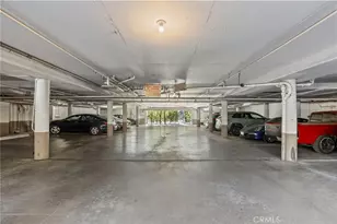 6752 Hillpark Dr, Los Angeles, CA 90068 - Photo 26