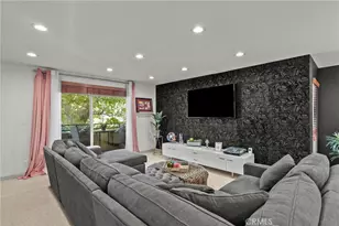 6752 Hillpark Dr, Los Angeles, CA 90068 - Photo 6