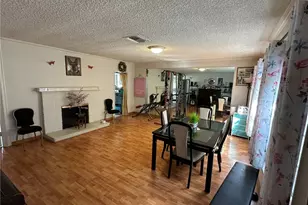 22901 Leonora Dr, Woodland Hills, CA 91367 - Photo 4