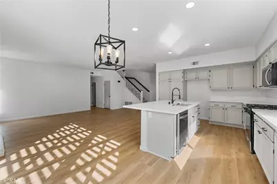 5640 Eisenhower Way, Palmdale, CA 93552 - Photo 20